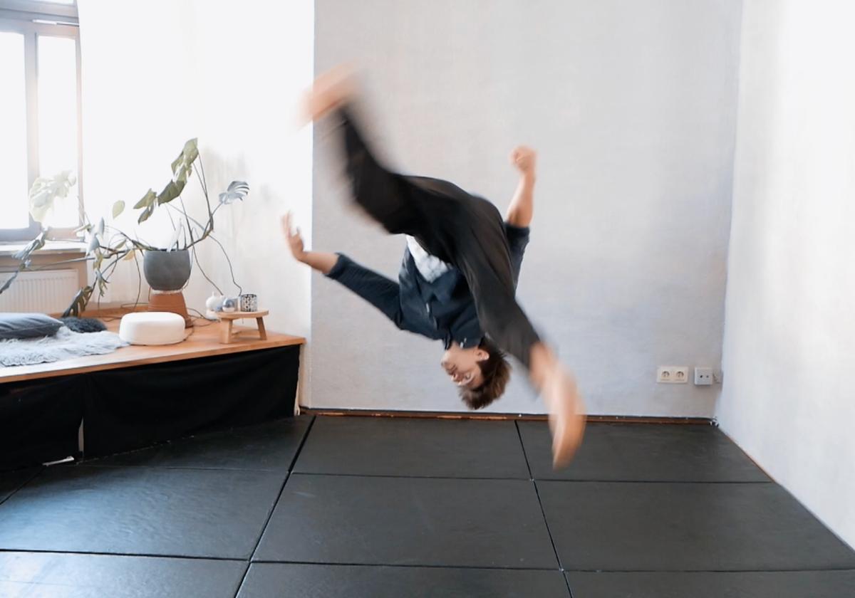 Dive into aerial skills